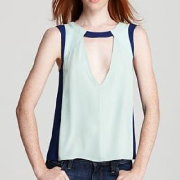 BCBG MAX AZRIA OPALINE GREEN CROSBY - Picture 2 of 5